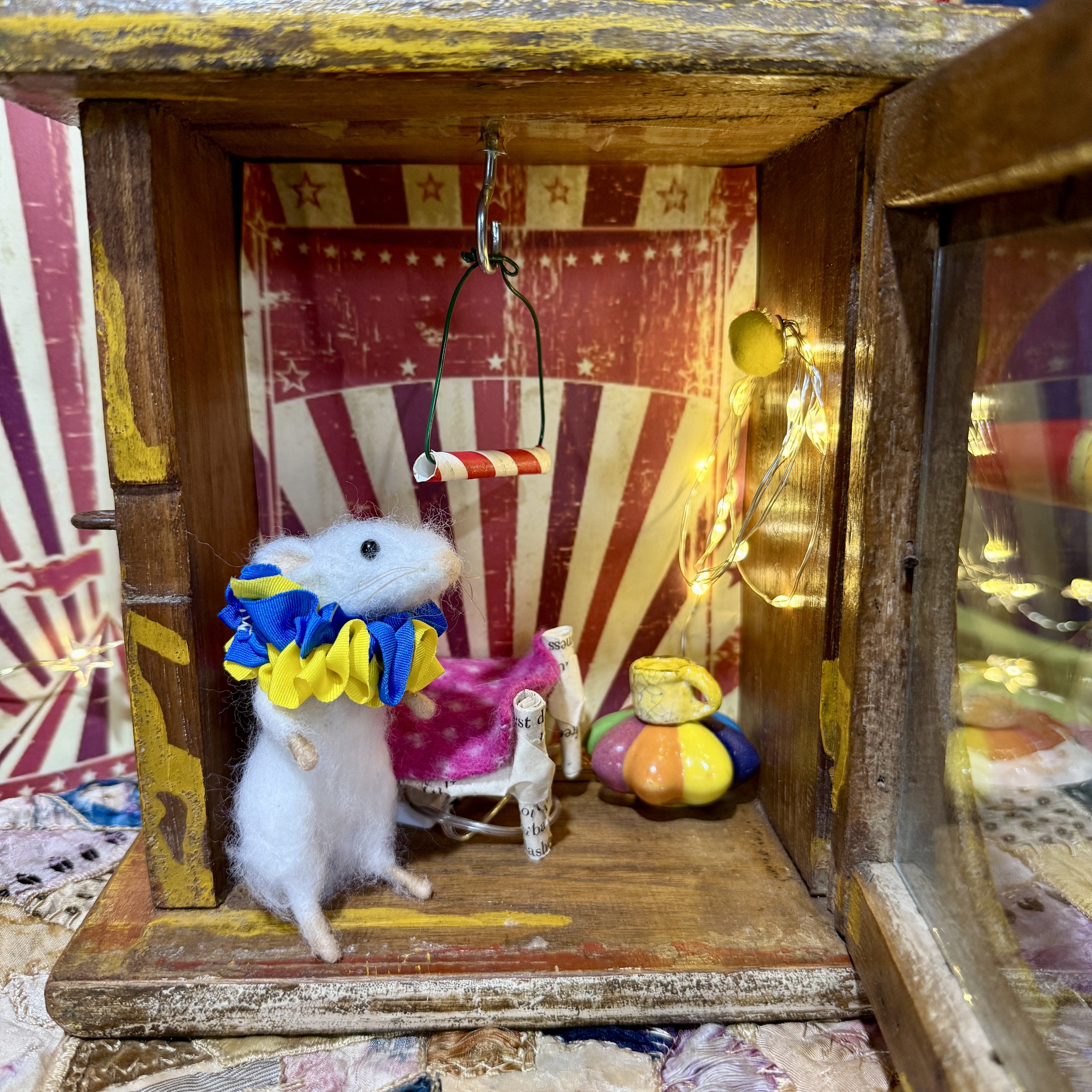 circus mouse clock case.jpg
