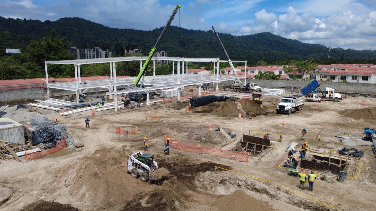 walmart-santa-tecla-avances-de-construccion-junio-2026-concorda-constructora-arquitectos-el-salvador-2.JPG