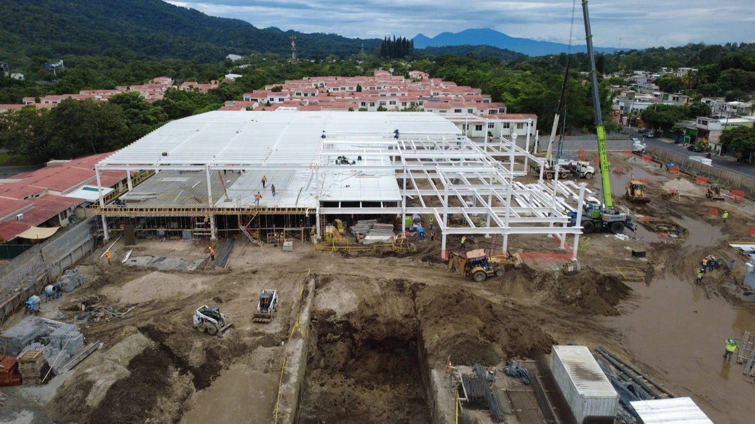 walmart-santa-tecla-concorda-constructoras-arquitectos-el-salvador-5.JPG