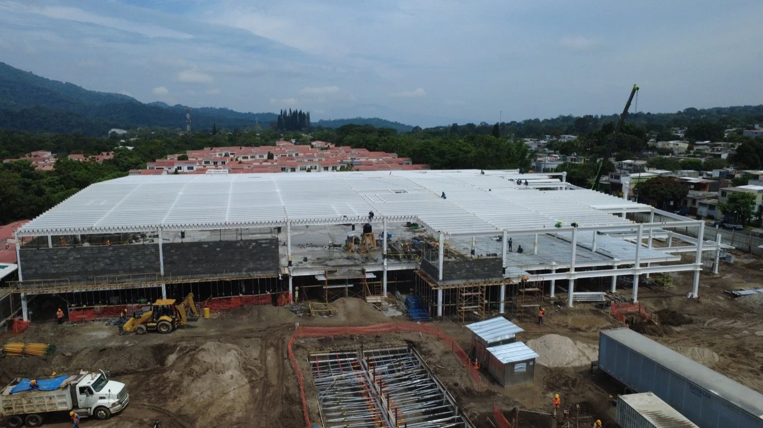 walmart-santa-tecla-avances-de-construccion-agosto-2026-concorda-constructora-arquitectos-el-salvador-2.JPG