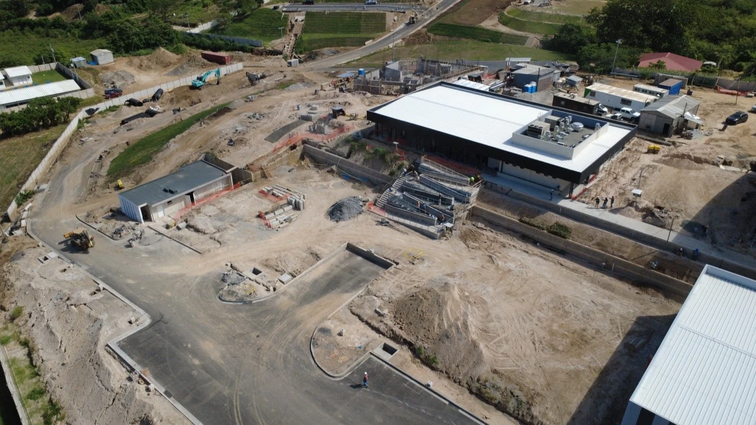 instituto-retos-fundacion-touno-steiner-avances-de-construccion-agosto-2026-concorda-constructora-arquitectos-el-salvador-18.JPG