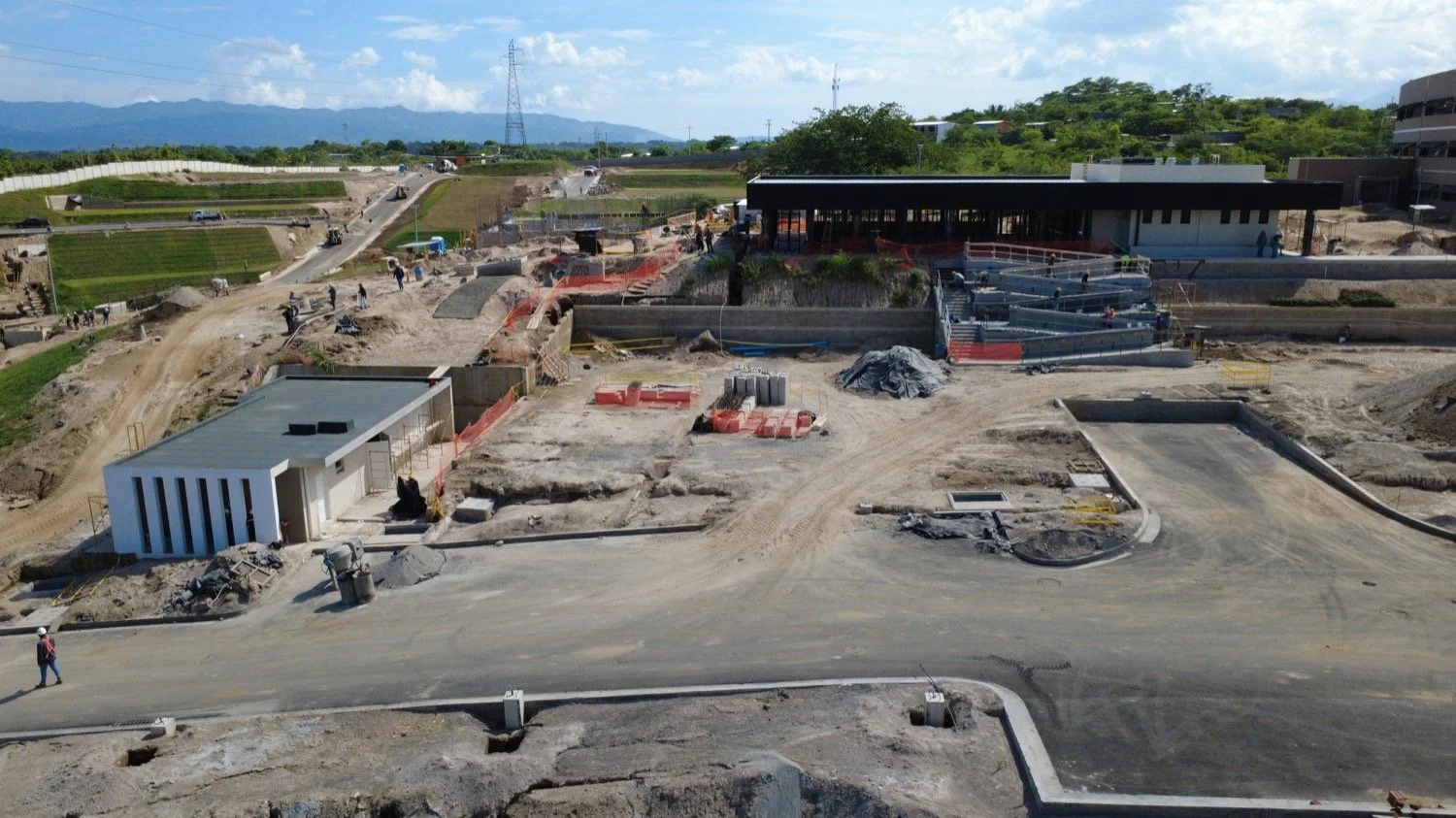 instituto-retos-fundacion-touno-steiner-avances-de-construccion-agosto-2026-concorda-constructora-arquitectos-el-salvador-26.JPG