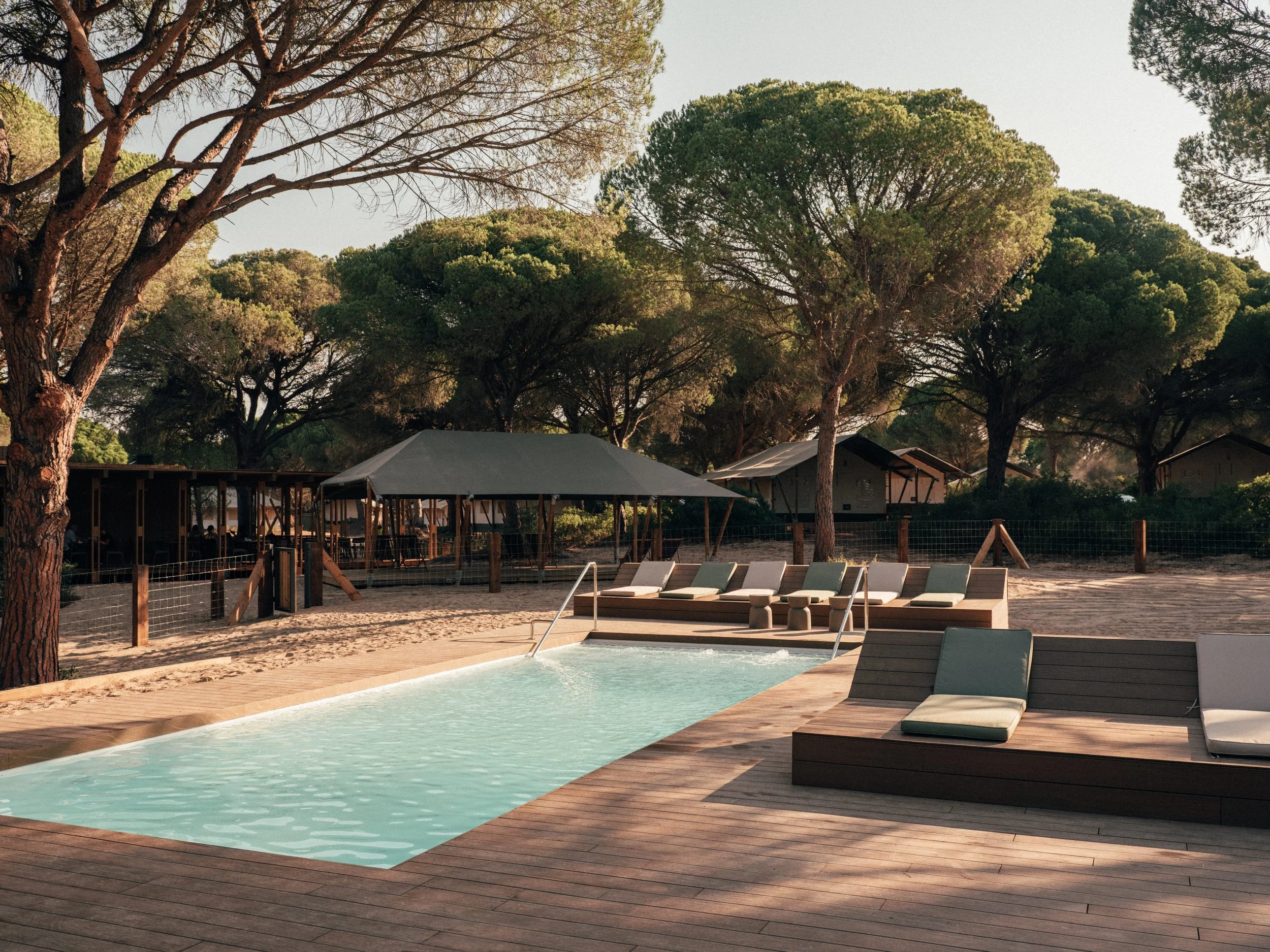 wecamp confía su relación con los medios a Idónea Comunicación