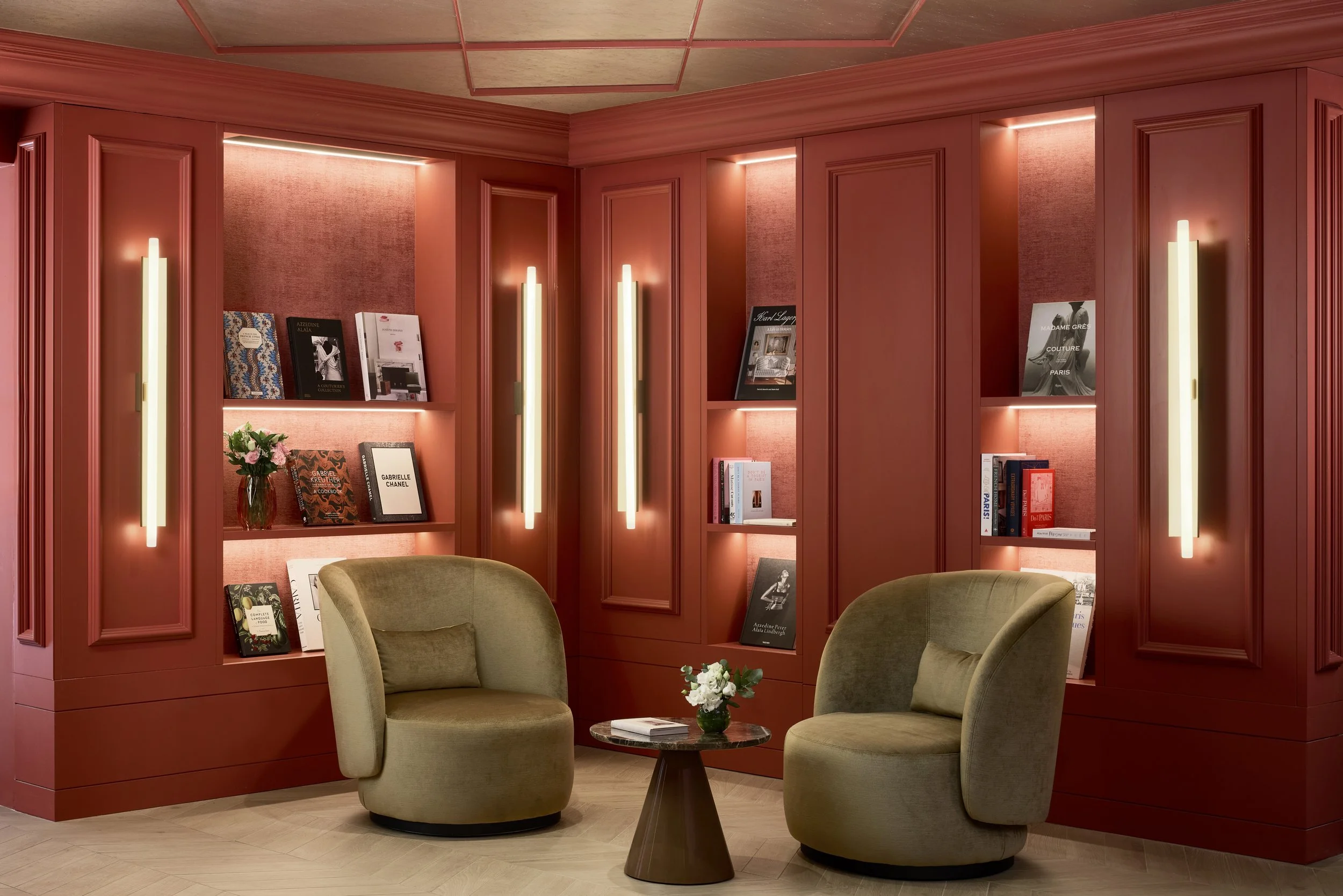 NH_Collection_Champs_Elysees_Lobby_And_Reception_Sofas_Corner.jpg