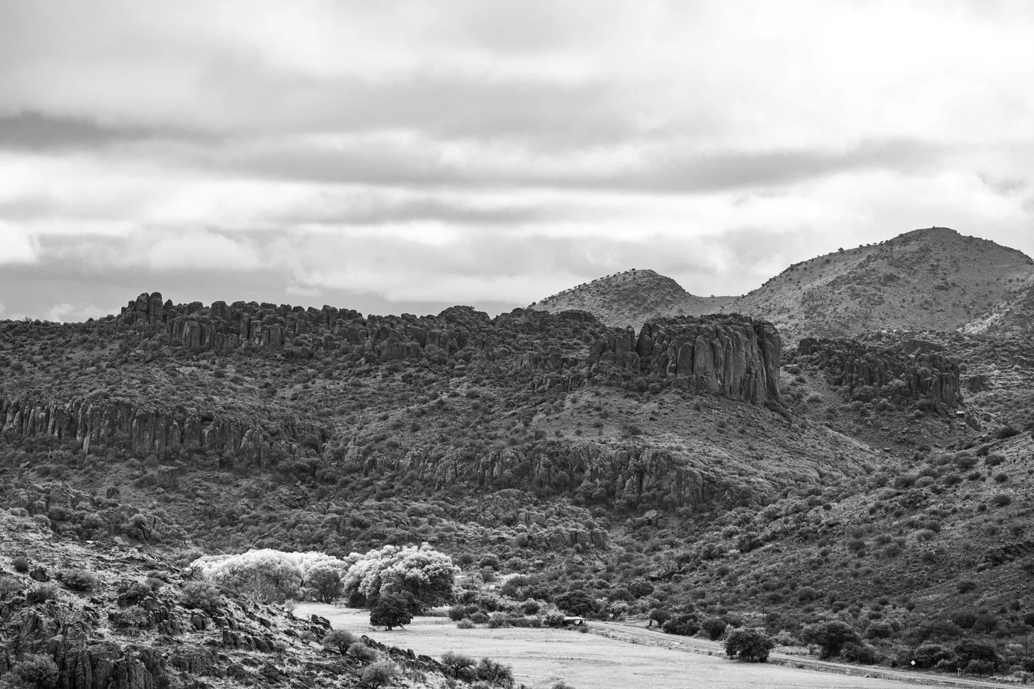 16-desert-hills-and-valley-bw-1-original.jpg