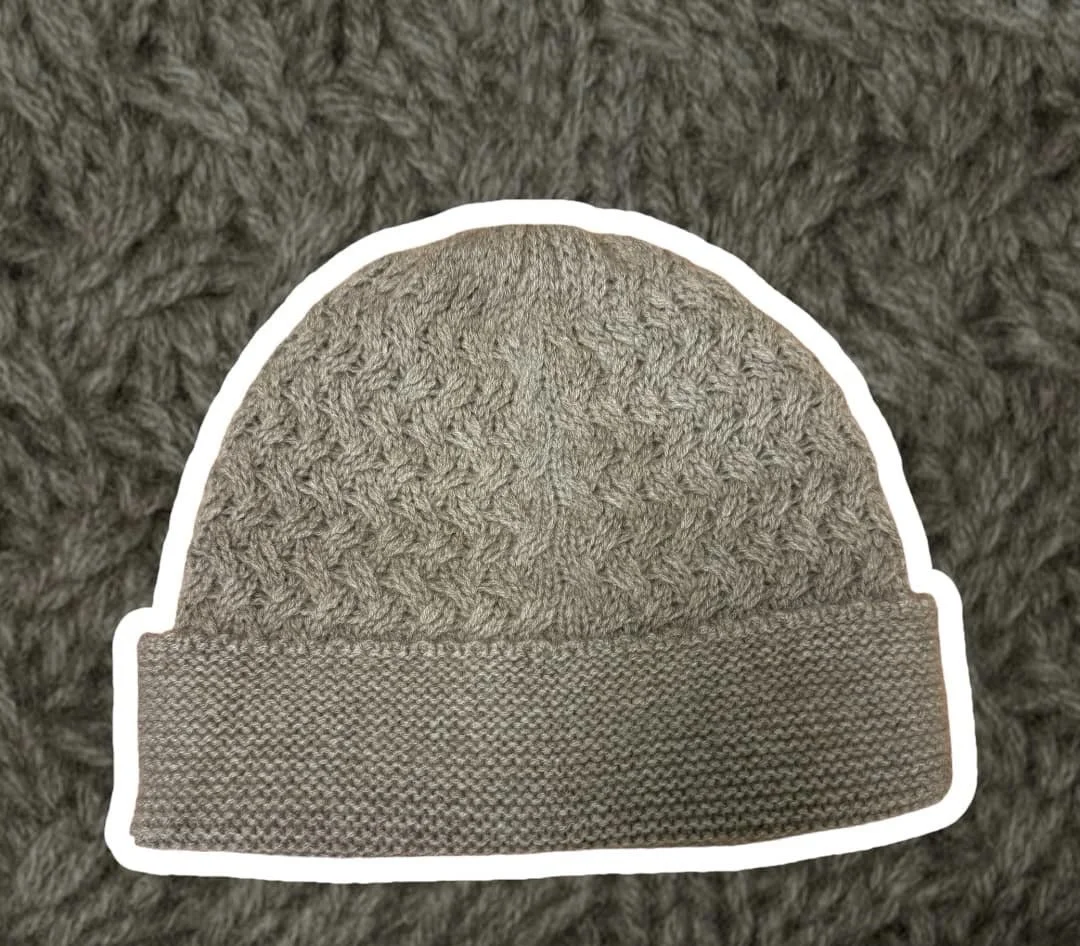Cashmere cable knit cuff cap — So Simple Shop