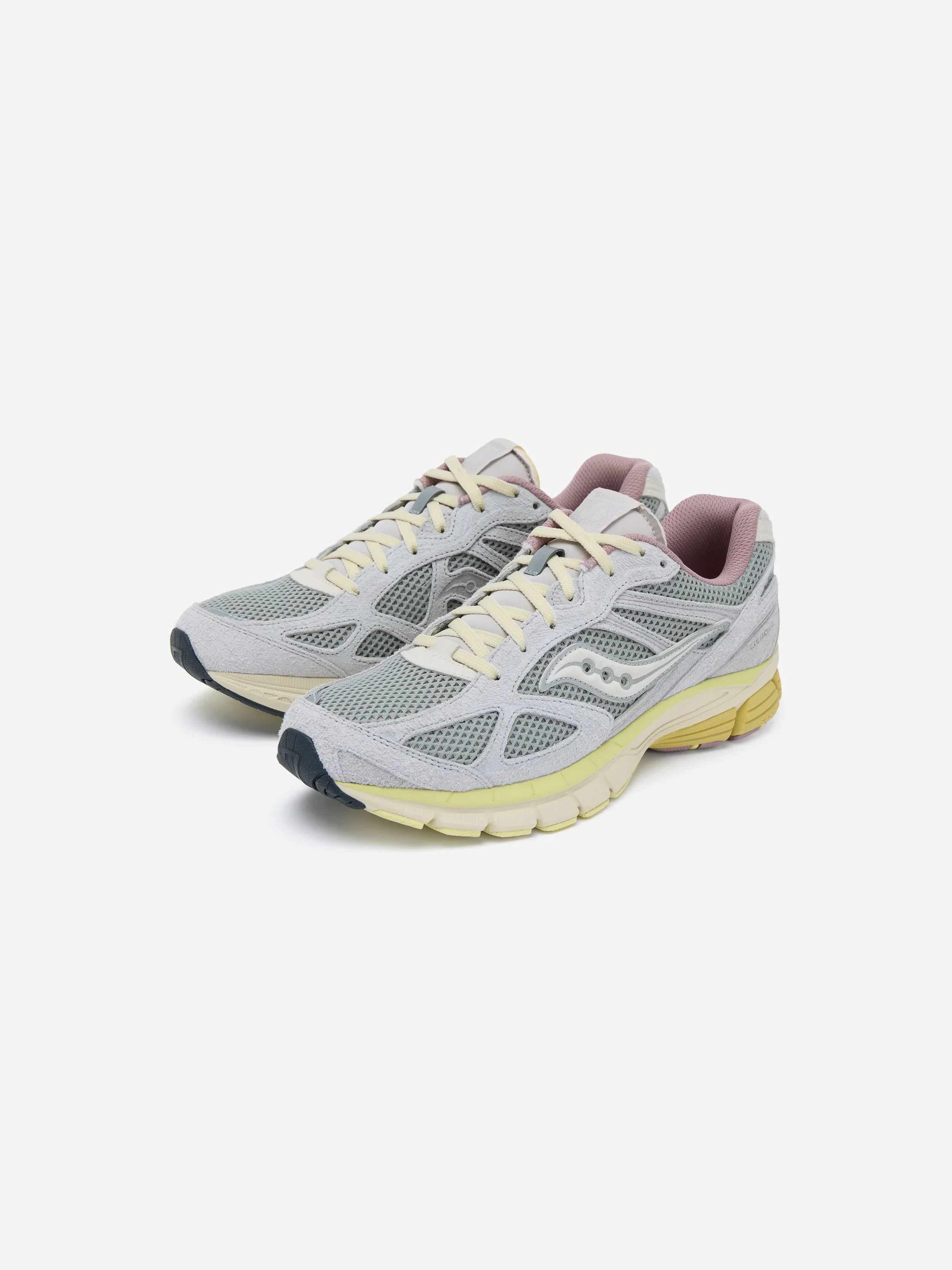 3S-02FEB26_3S_X_SAUCONY_GREY_ANGLE.jpg.webp