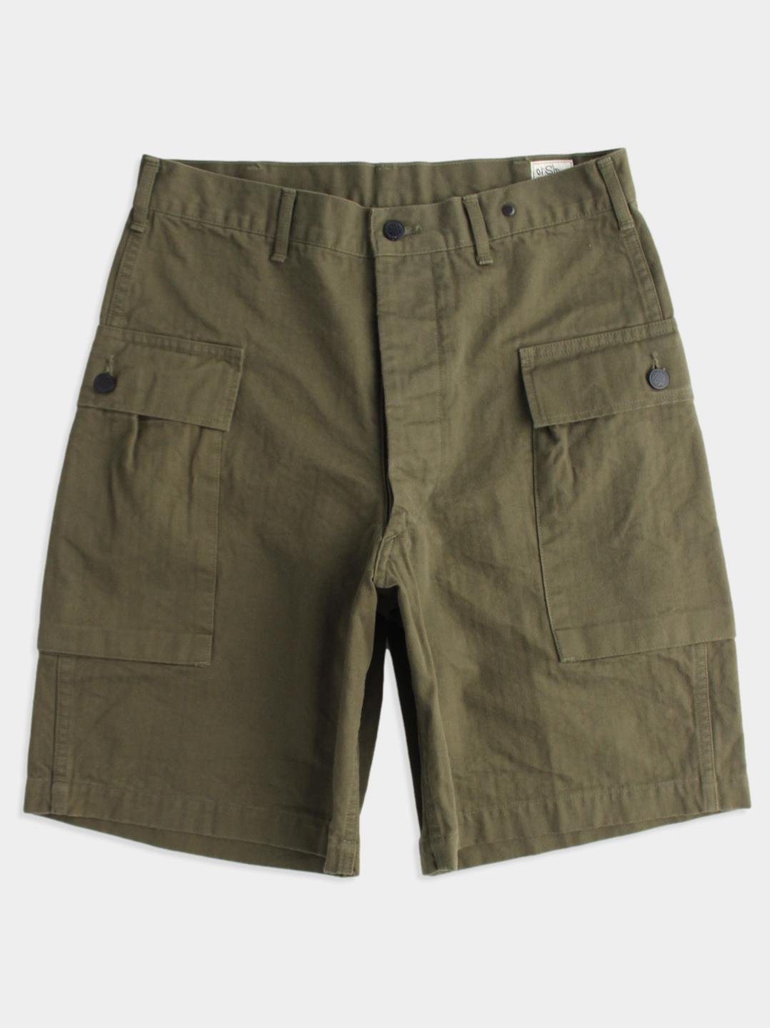 U.S. Army Two Pocket Cargo Shorts in Army Green