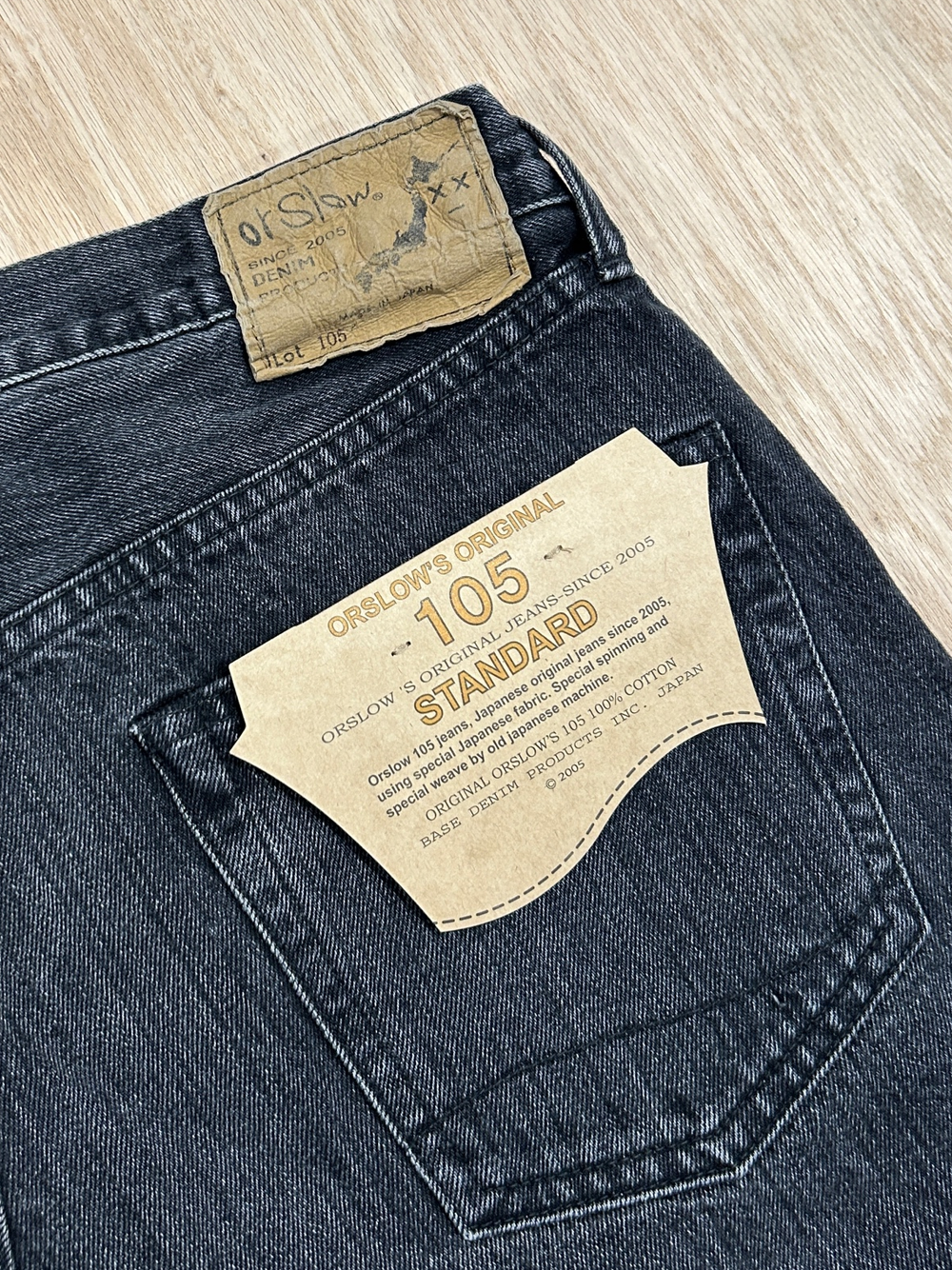 105 Straight Leg Jean in Black Stone Wash — Guevel.co