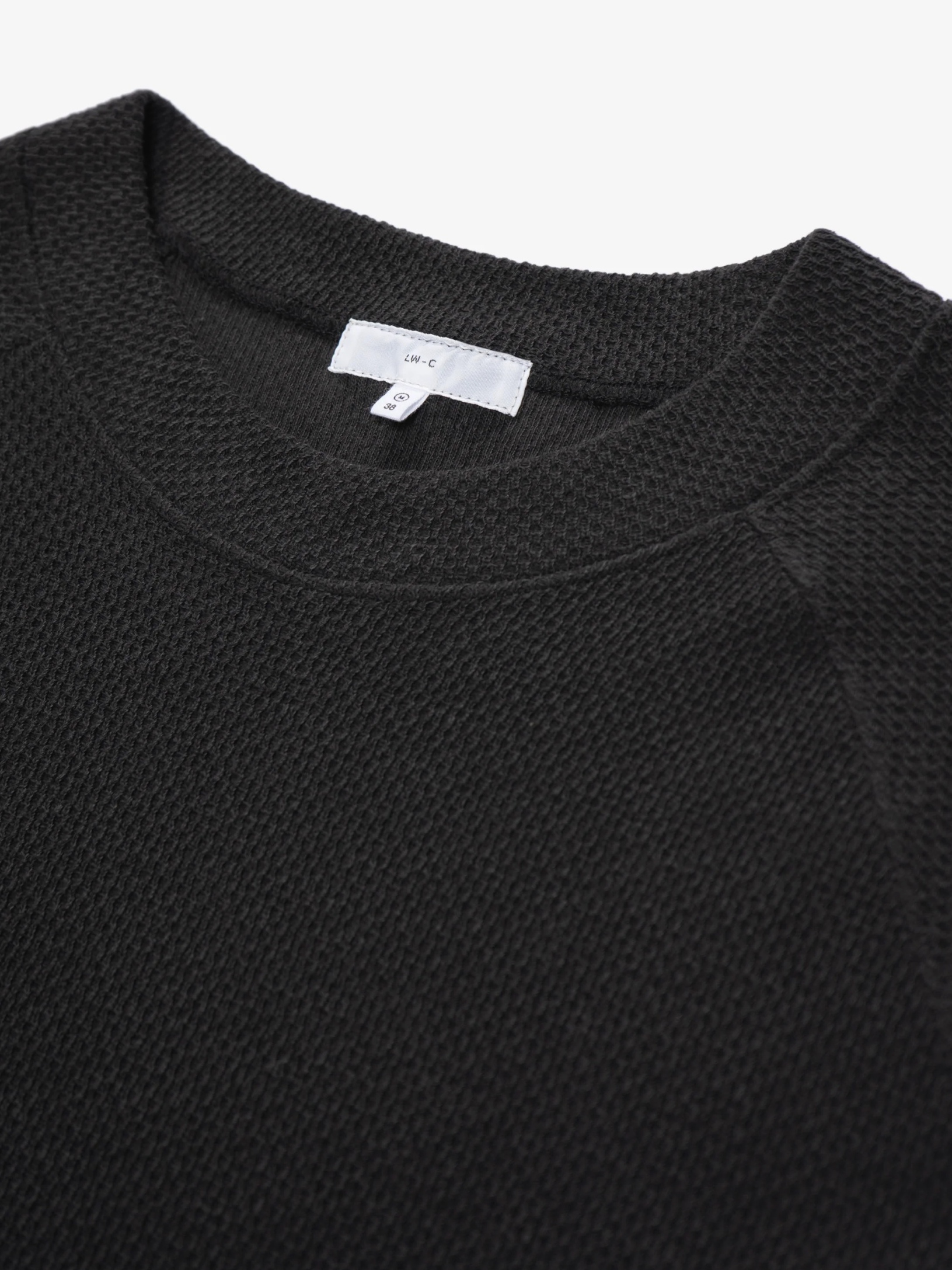 LW217-RAGLAN-THERMAL-PIGMENT-CHARCOAL-02_clipped_rev_1.png