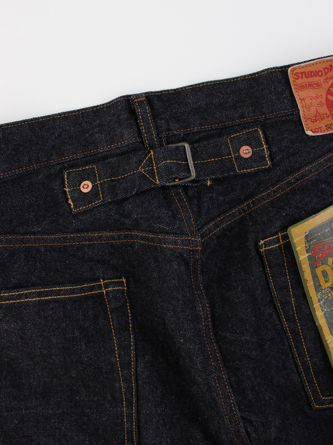 IMG_2004 2_clipped_rev_1.png