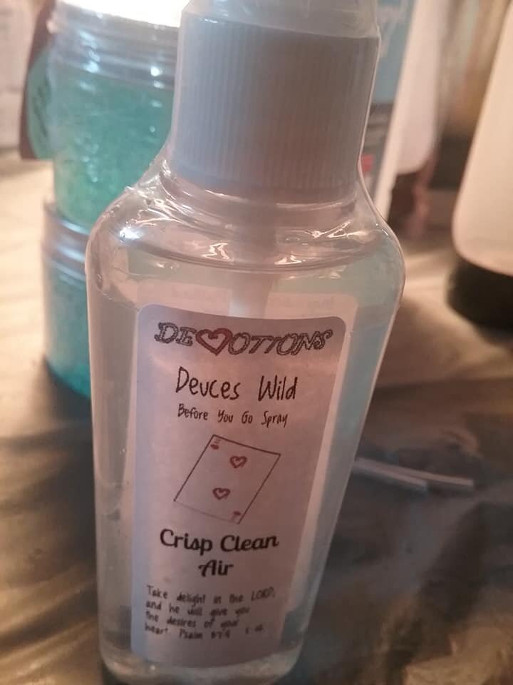 Dueces Wild Potty Spray