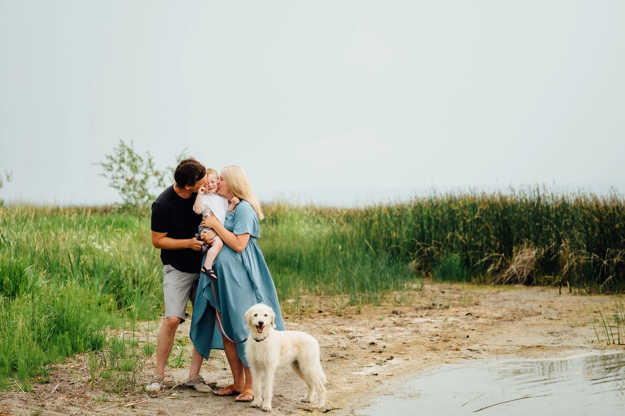 The Bolan Family - Gull Lake Maternity Session
