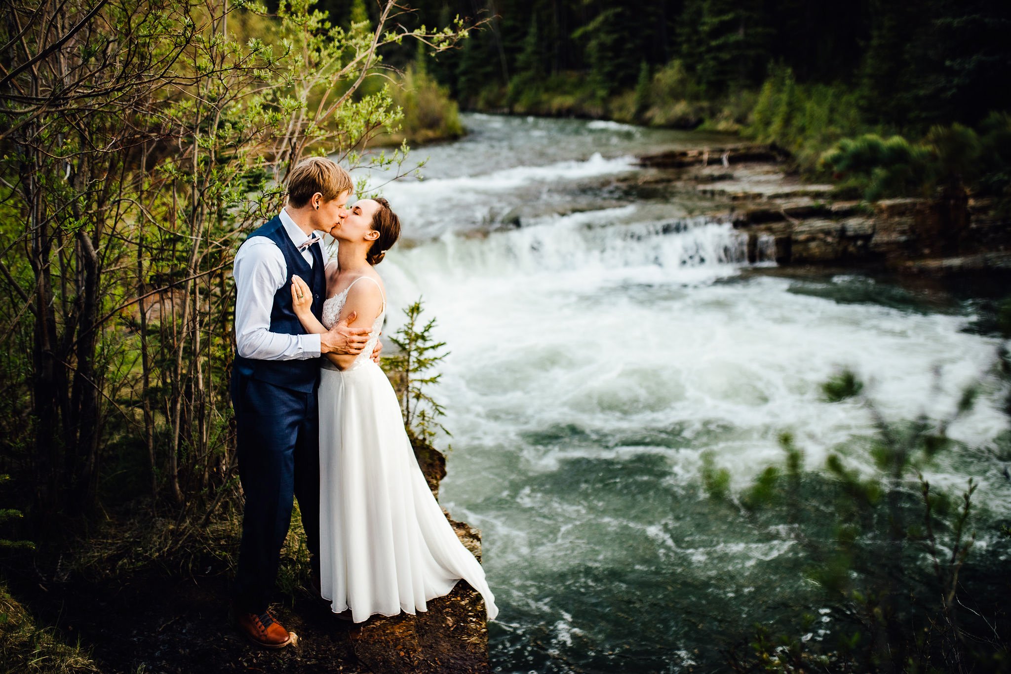 RED DEER WEDDING PHOTOGRAPHER052.JPG