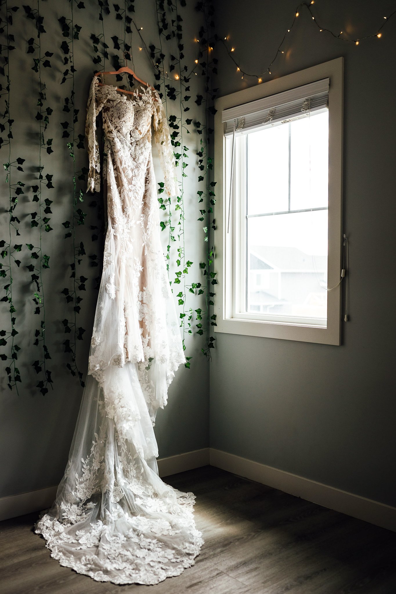 RED DEER WEDDING PHOTOGRAPHER100.JPG