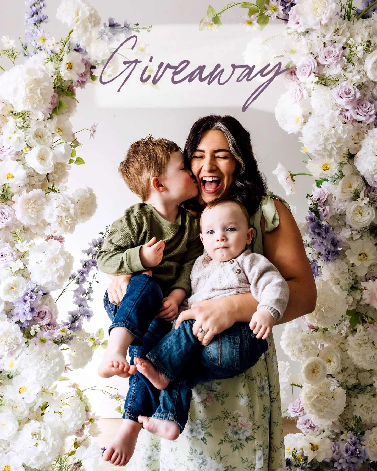 Mother&rsquo;s Day Mini Giveaway! 🌸

I am hosting Mother&rsquo;s Day minis again on April 18 at @greatscott.studio and will be giving away a free session to one lucky winner! All you have to do is be following me and tag a friend in  the comments! 
