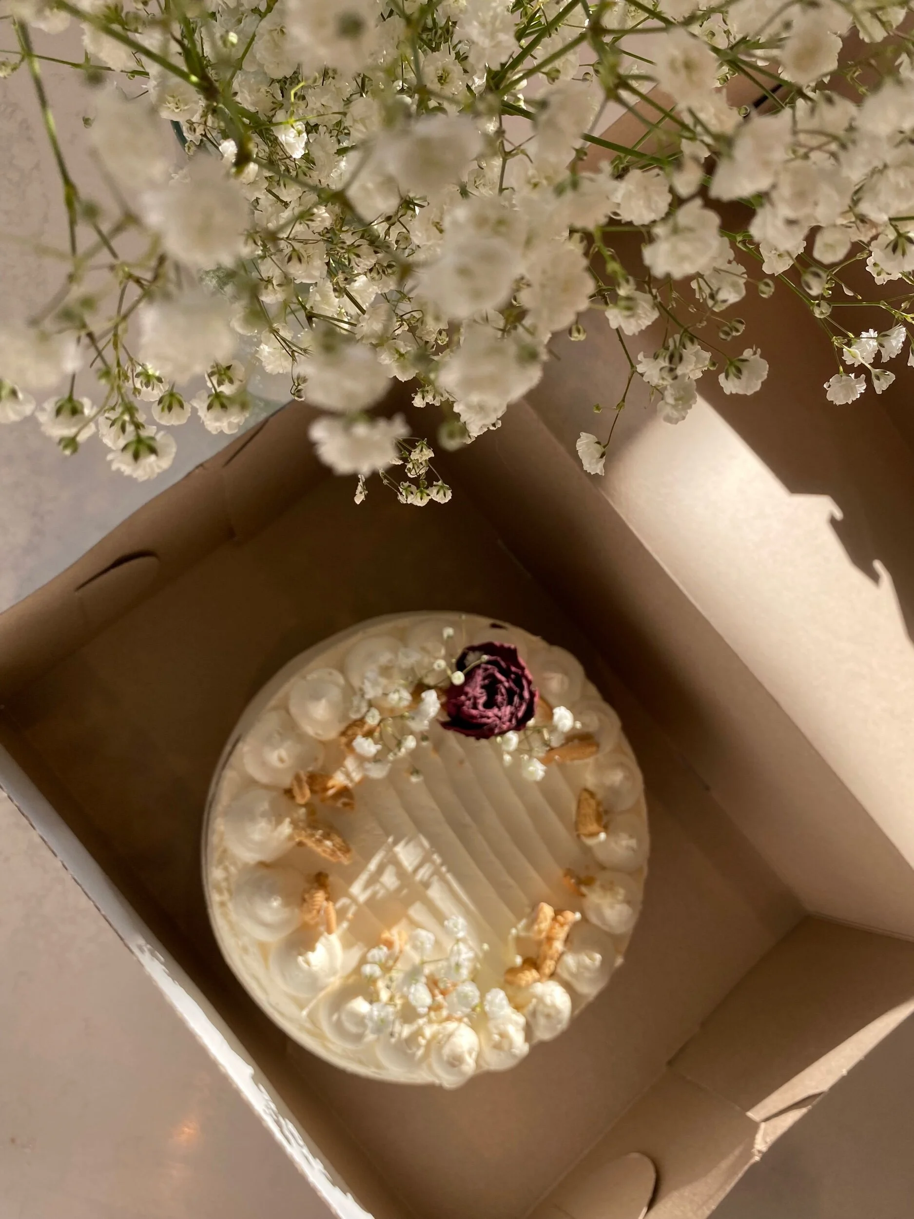 E7089730-36F2-401B-BC44-95272AE1BF1C