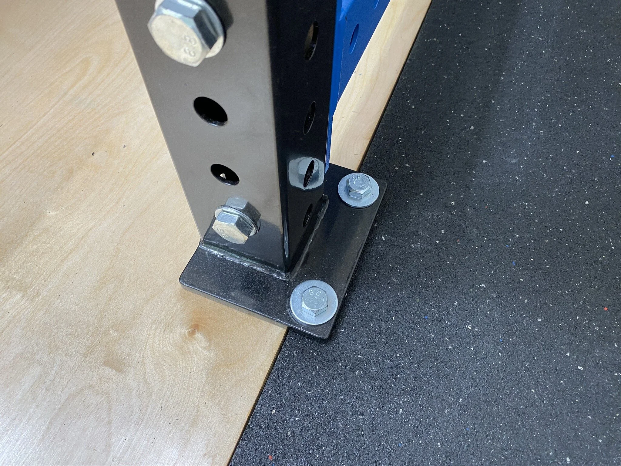 Bolting Squat Rack To Concrete Floor Bolting Power Rack To