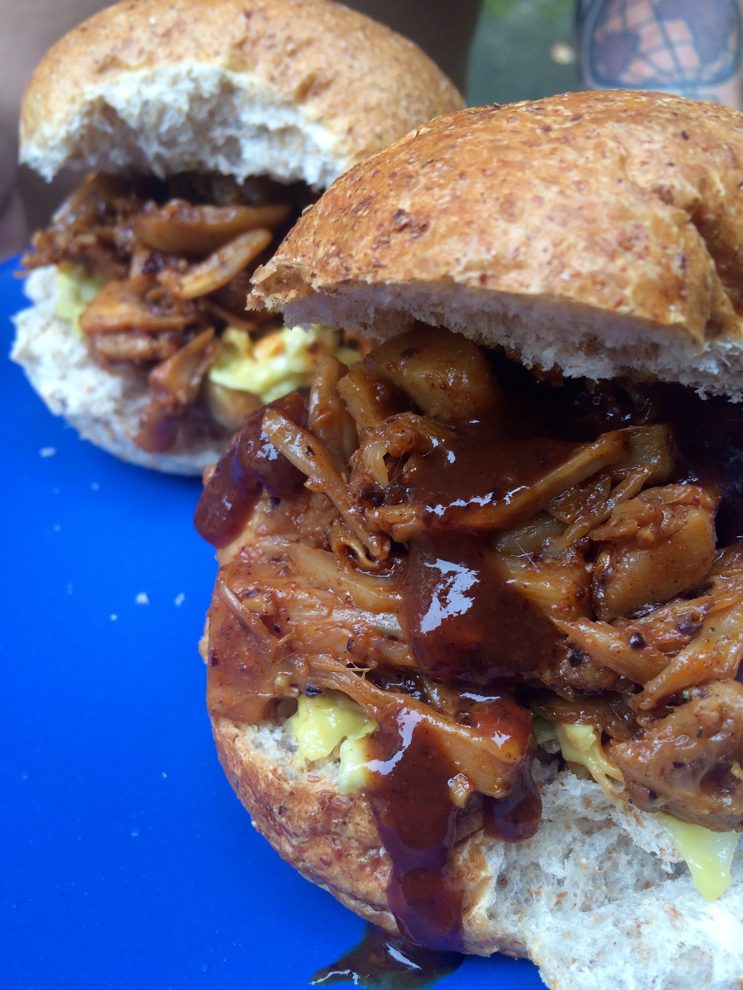 Vegan BBQ Pulled "Pork" Sammies