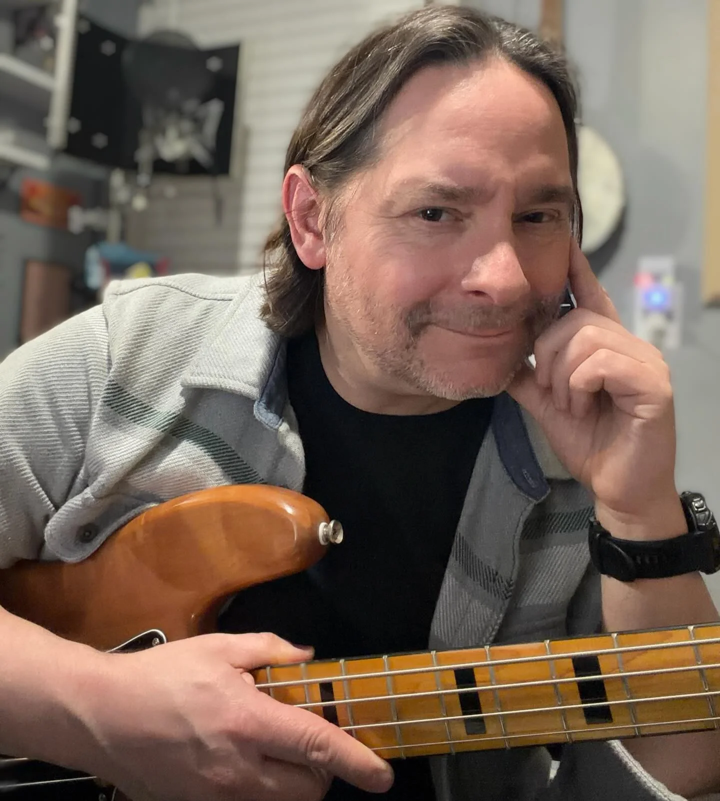 Happy 2026, everyone! I will be honest, glad that 2025 is out the window. So looking forward to a great year of music, touring and YOU! Now, back to the studio. More updates coming soon. Steve