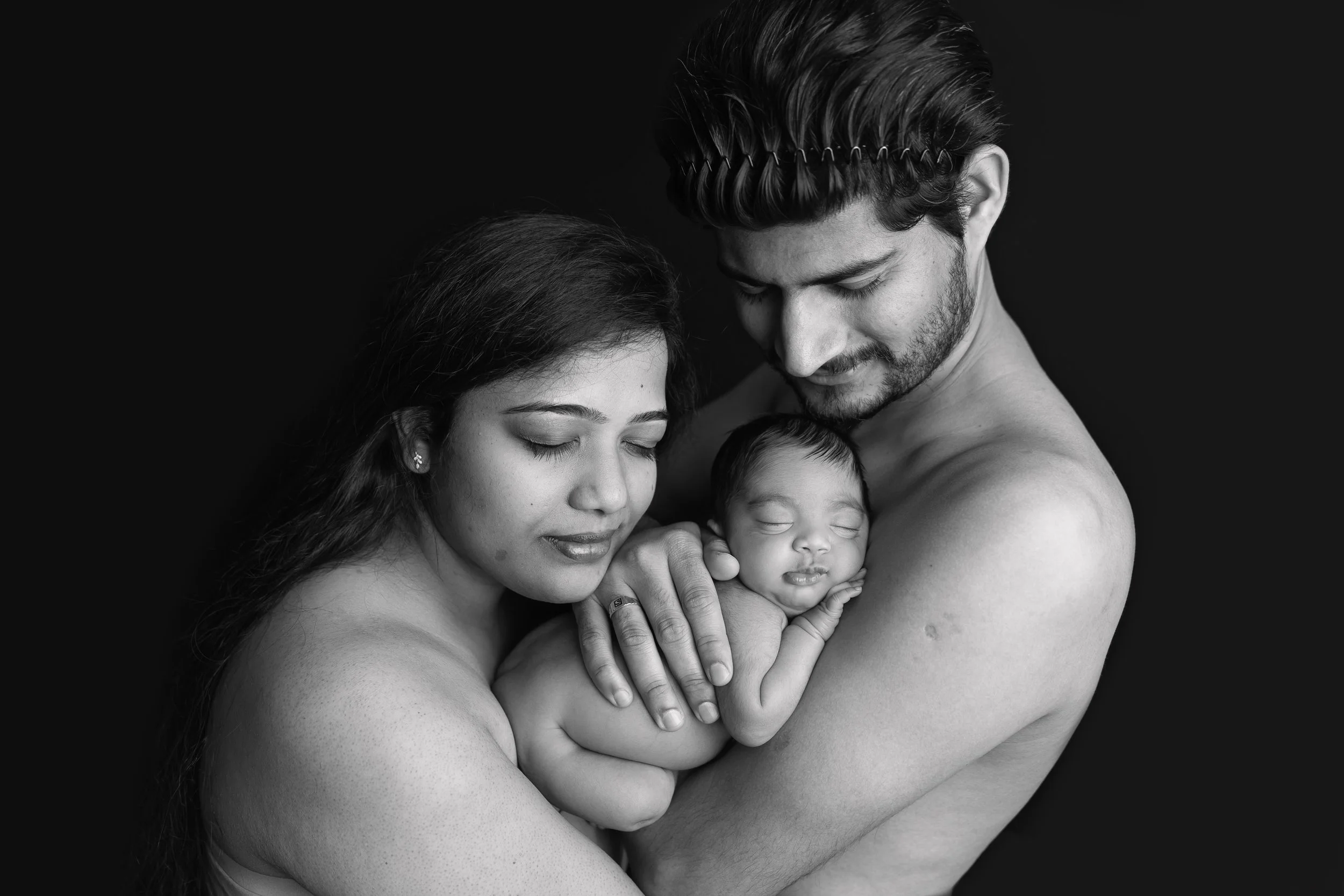 sindhuja-newborn-35bw.jpg