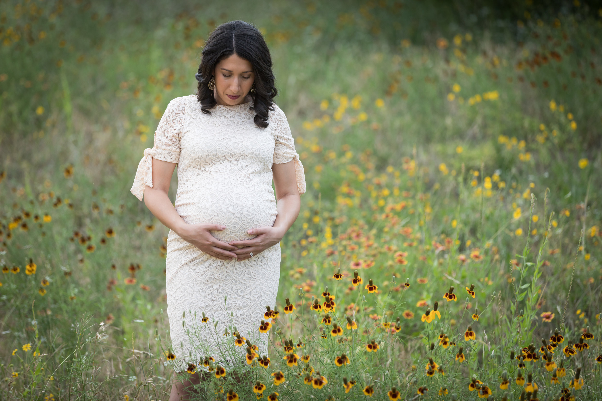 baby bump in wildflowers