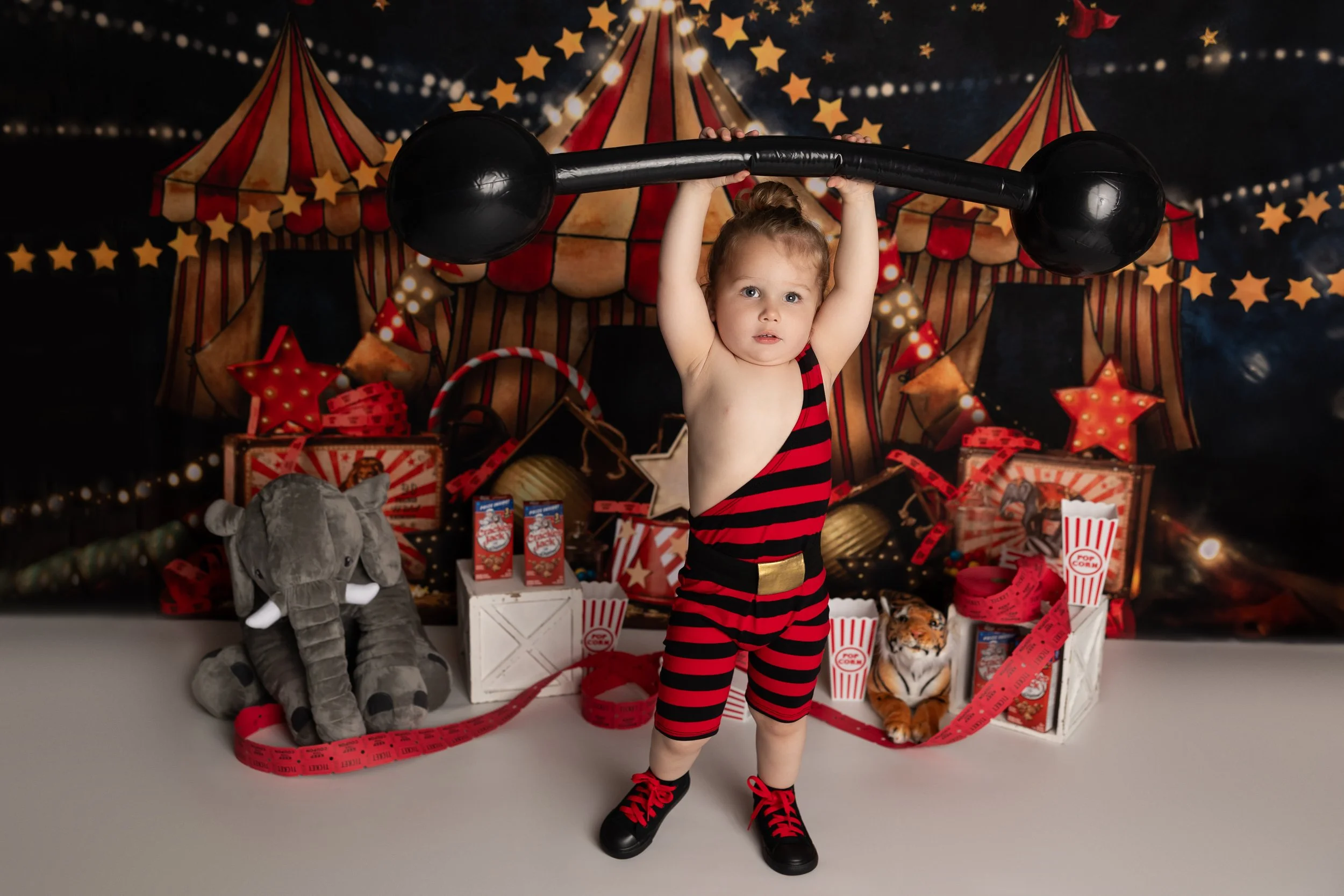 circus 2 year old photoshoot idea austin toddler mini session