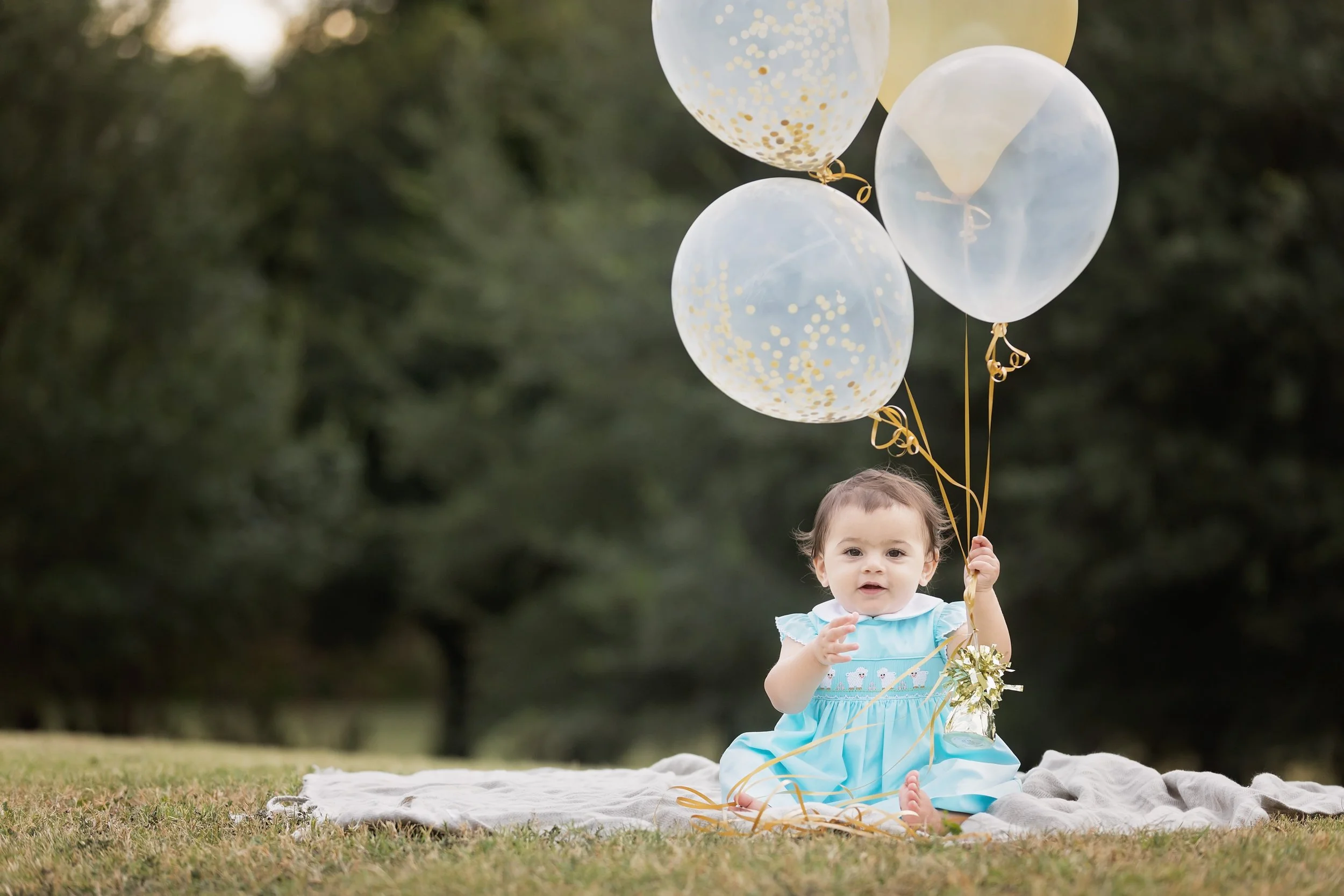 Butler Park First Birthday Session with Balloons