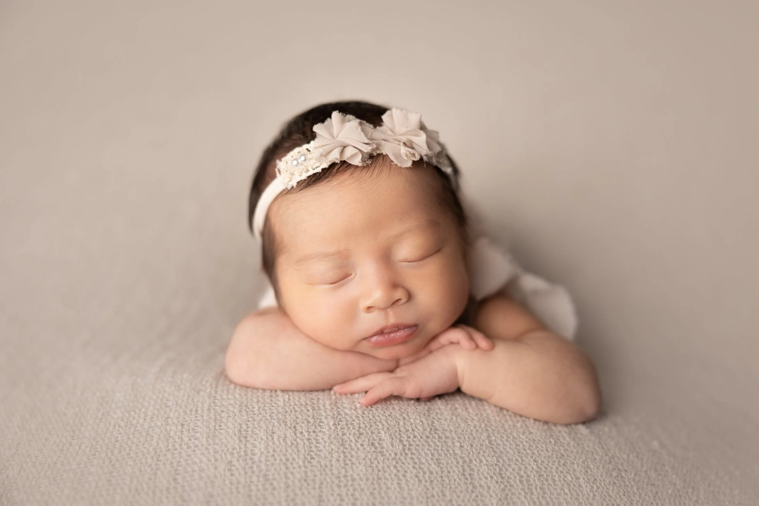 jessica-newborn-16.jpg