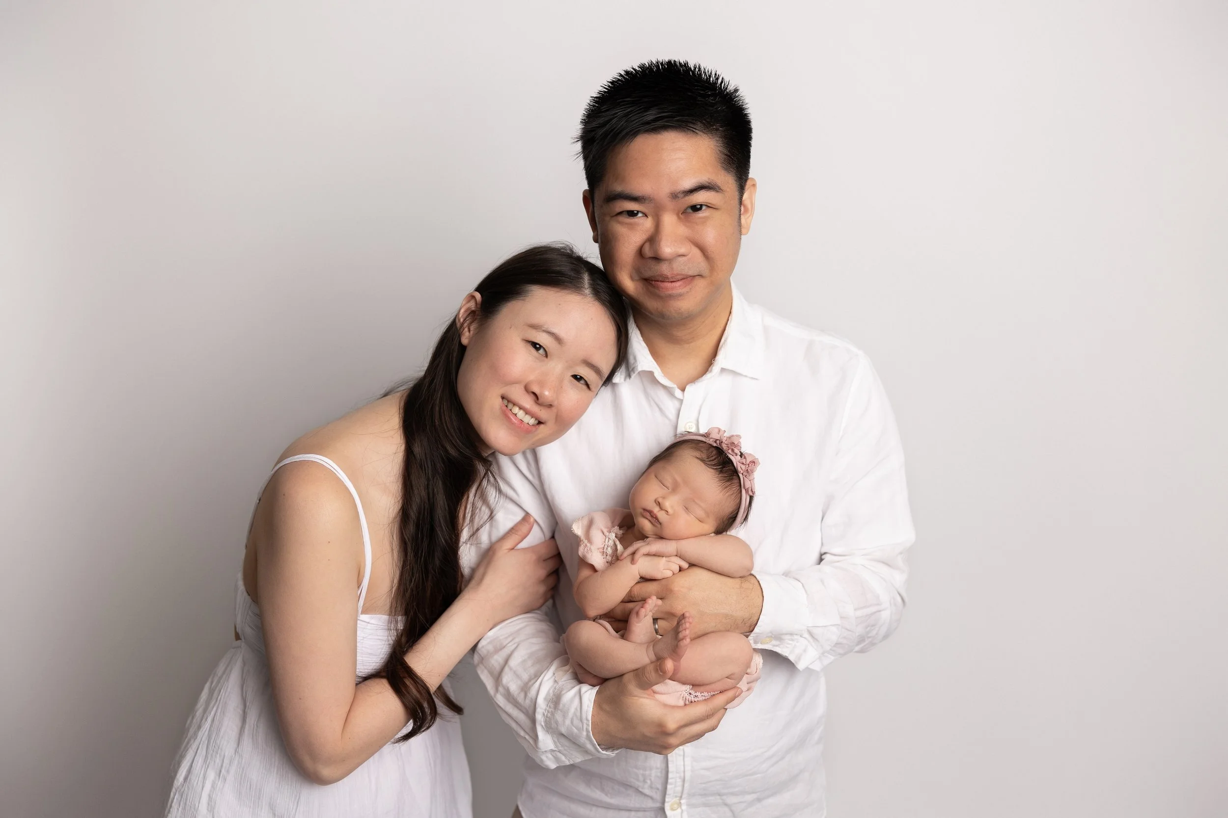 A Simple, Neutral Newborn Session with Parents