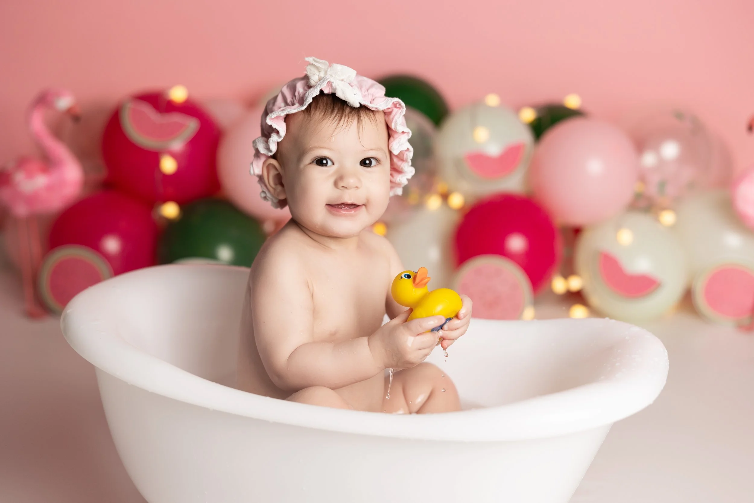 Cake smash bath photo – watermelon theme first birthday session