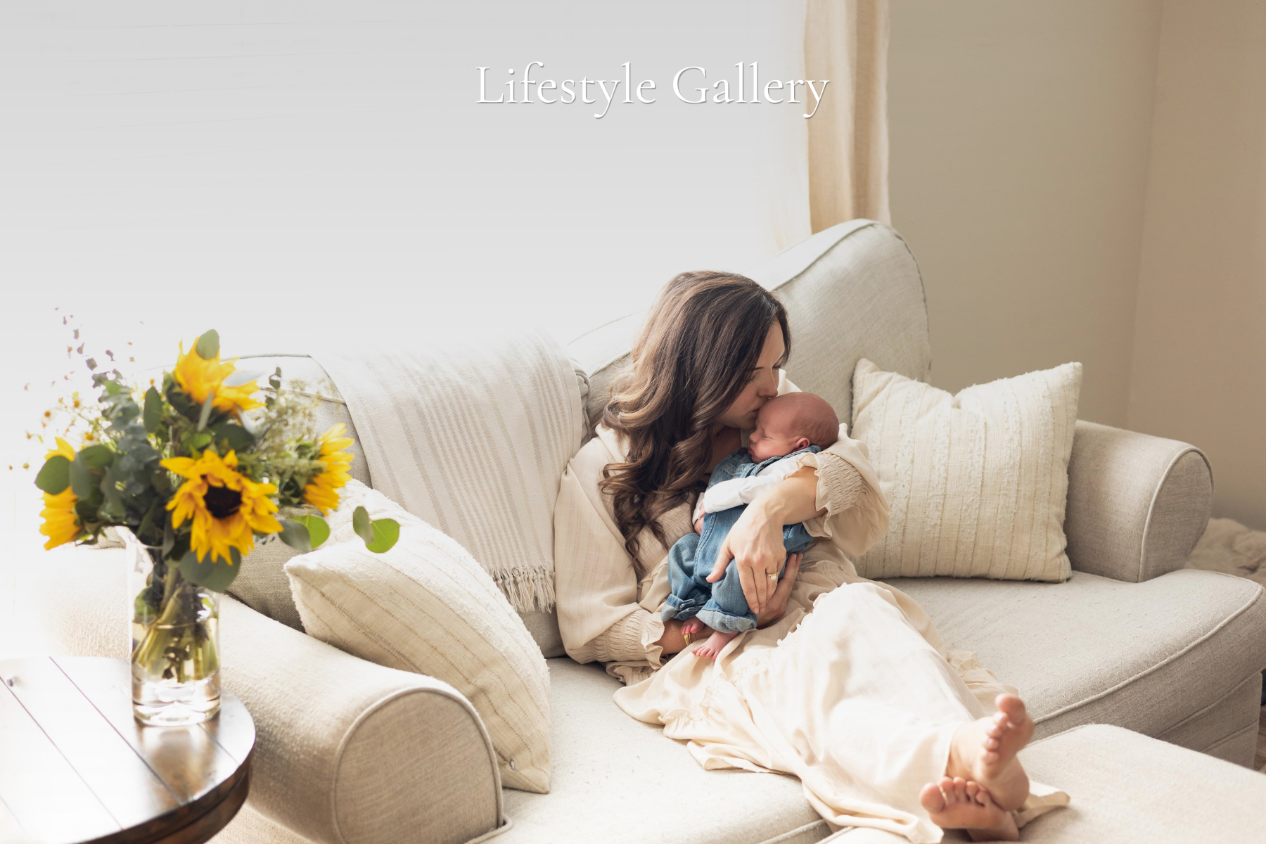 In-home lifestyle newborn photography in Austin, TX documenting real moments with your baby in the comfort of your home.