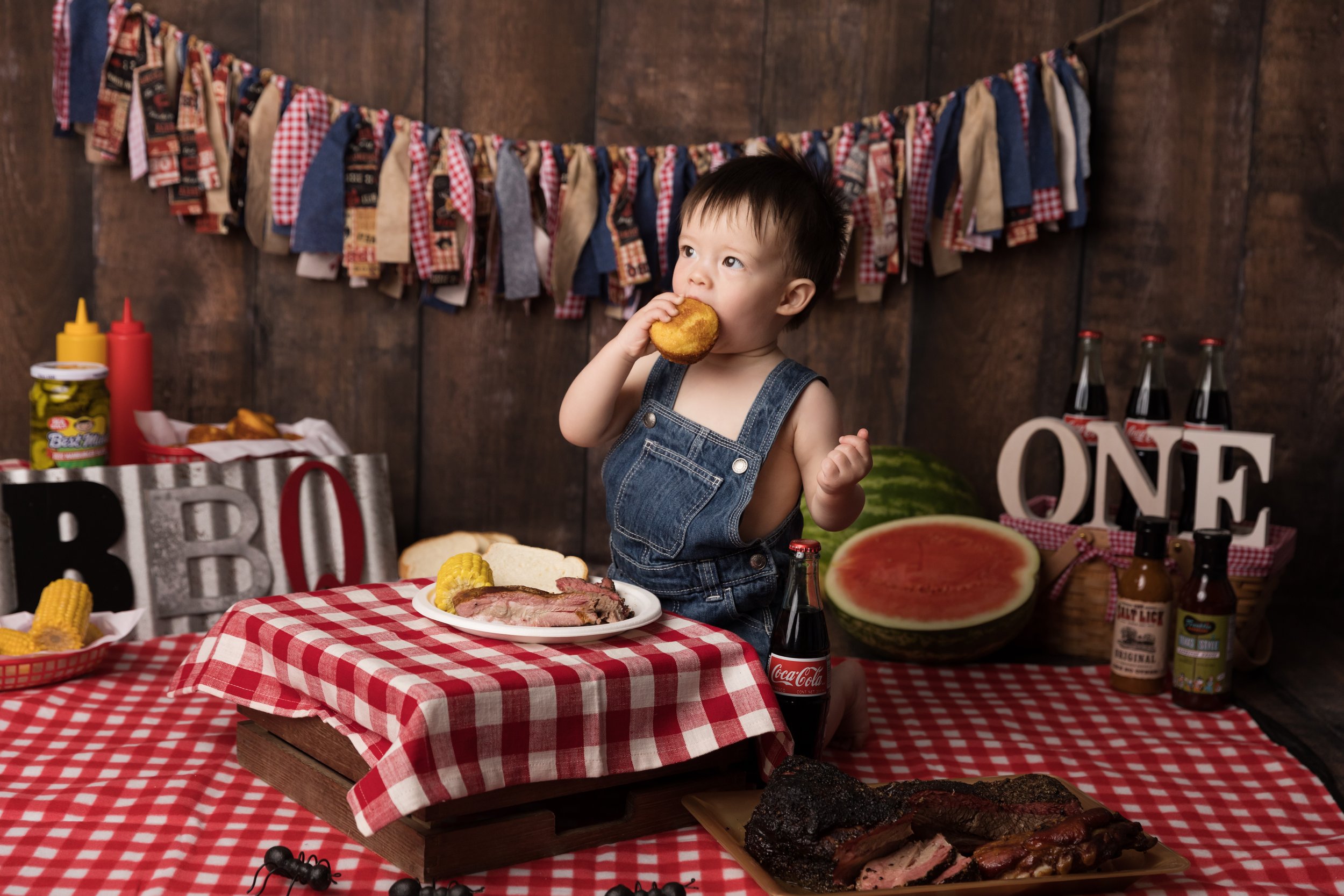 BBQ-Themed First Birthday Photo Session