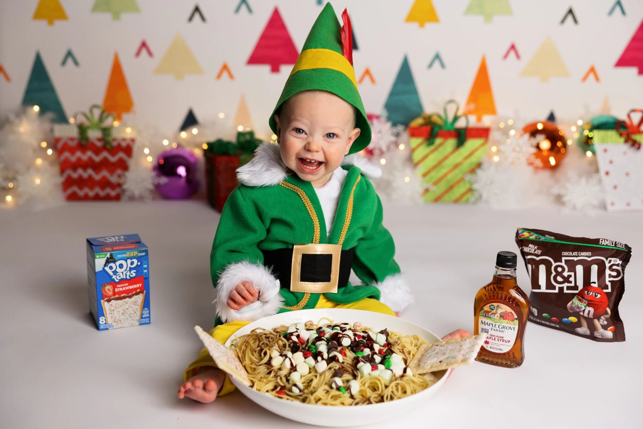 Buddy the Elf First Birthday Smash Setup