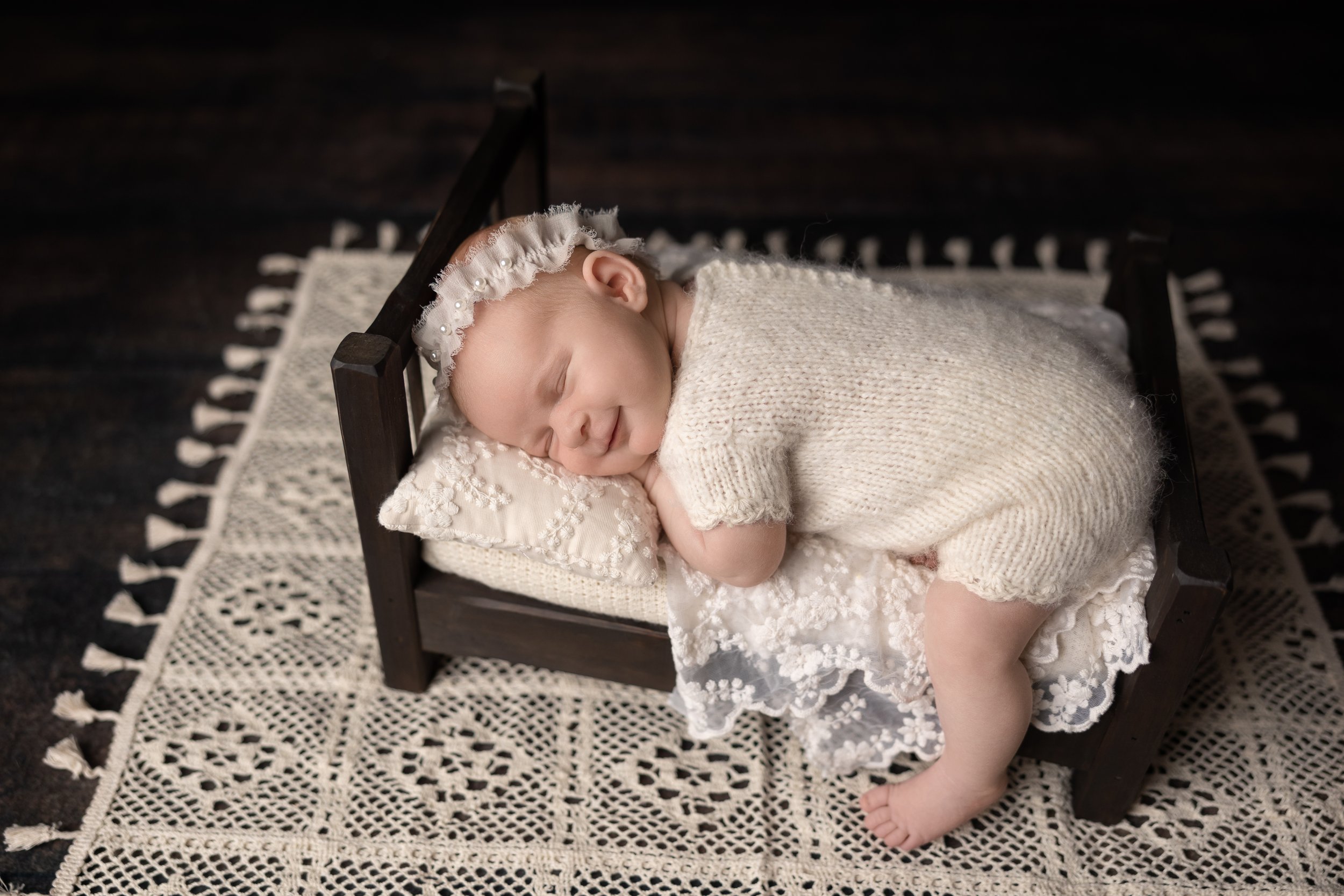Classic Side-Lying Newborn Bed Pose