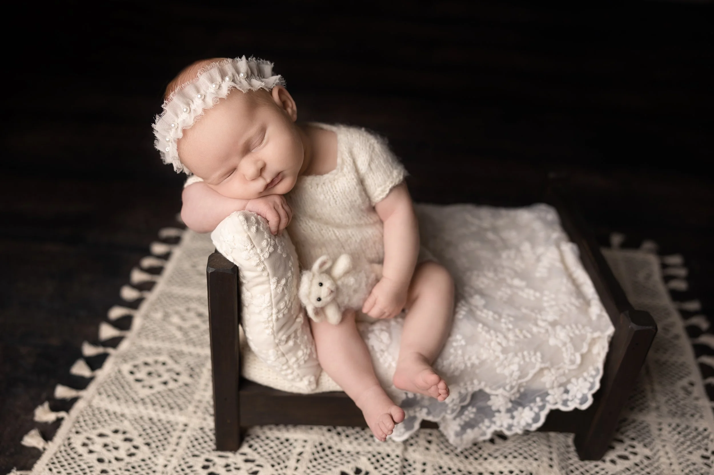 Leaning Headboard Pose with Newborn Bed Prop