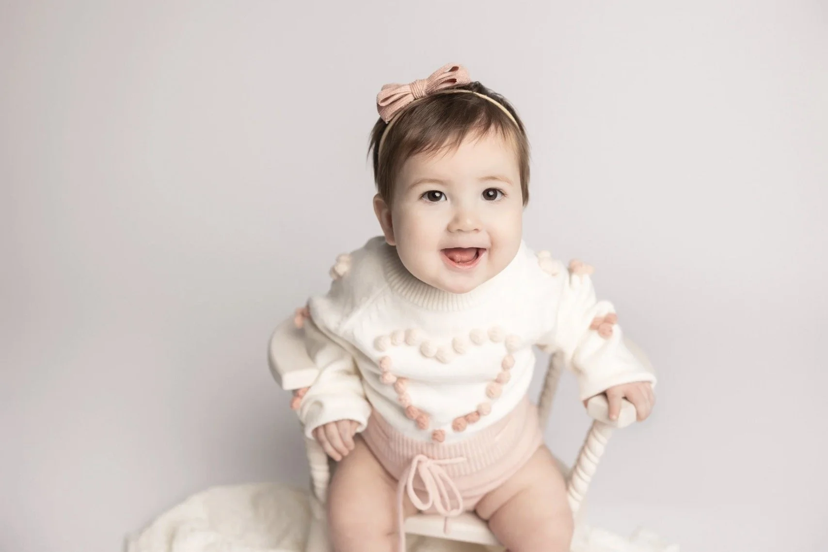 What to Expect at Your Sitter Milestone Session