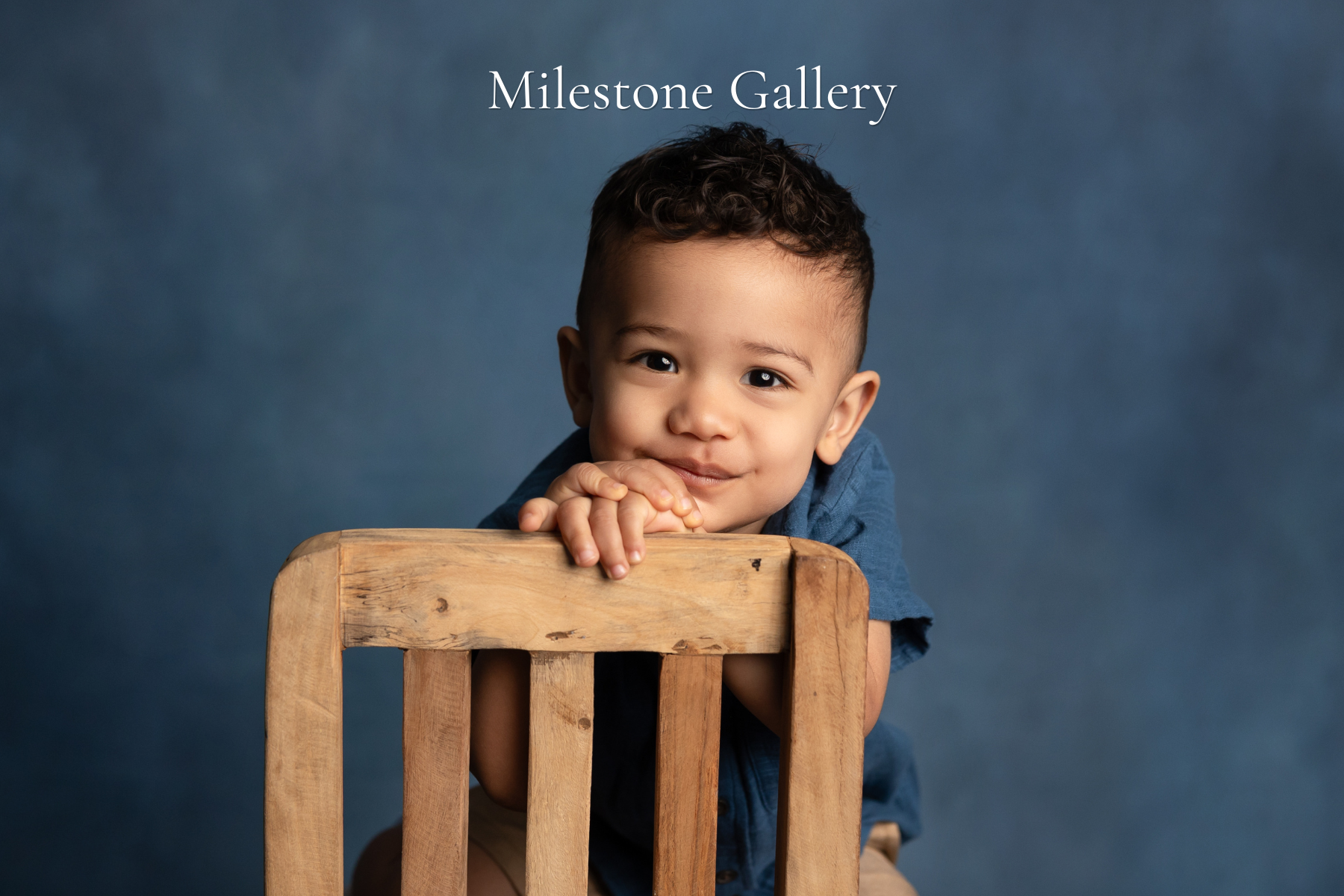 Baby milestone photography in Austin capturing sitter sessions, first-year moments, and natural expressions in a simple, timeless style.