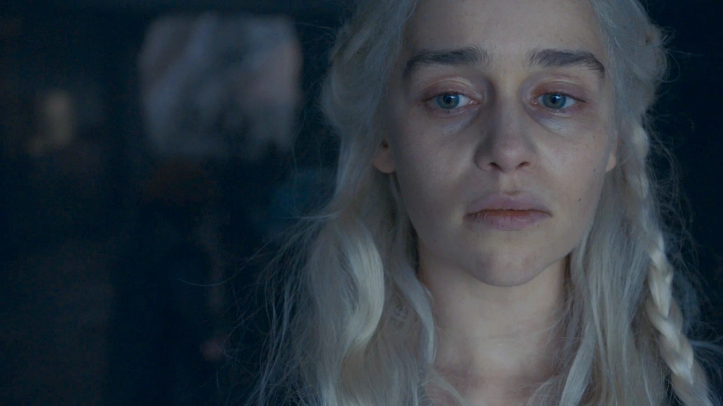 Игра престолов серсея в королевской гавани. Дейнерис гавань. Почему дейнерис сожгла гавань. Игра престолов гавань дейнерис. Дейенерис сжигает кхалов.