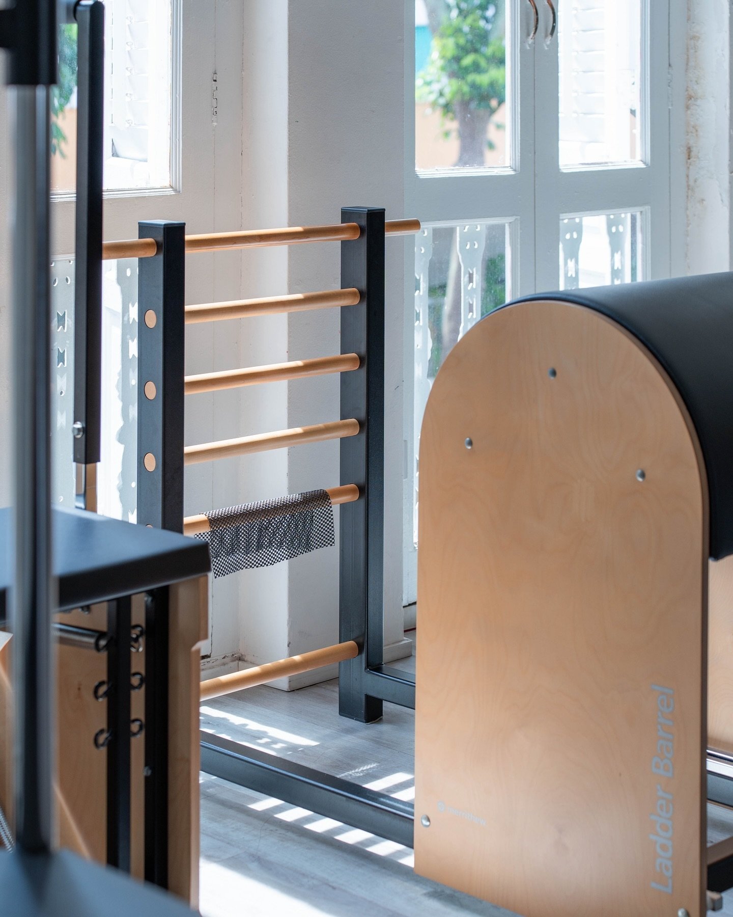 Discover the understated complexities of the Ladder Barrel. Despite its straightforward design, mastering each movement demands meticulous control and heightened awareness. Build your core and enhance flexibility while deepening your Pilates practice