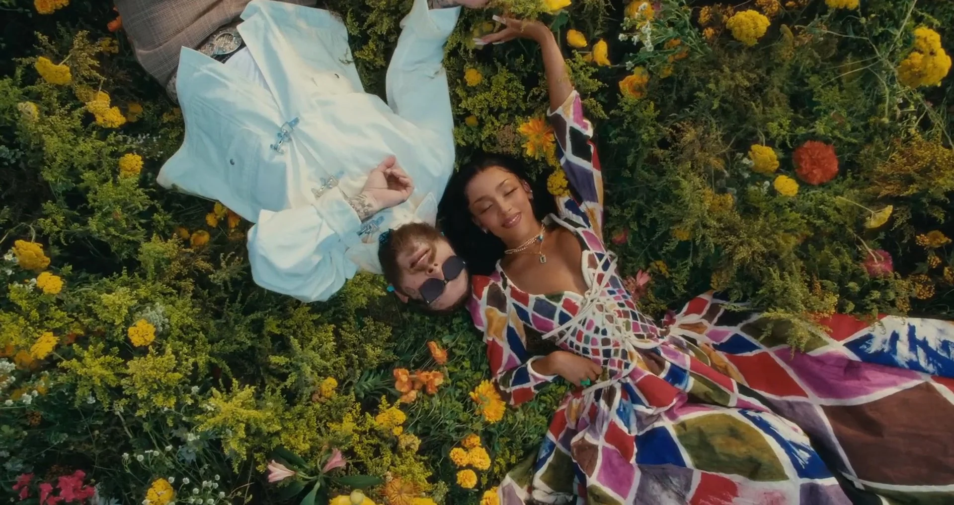 Polo G - Distraction (Official Video).00_08_36_00.Still035.JPG