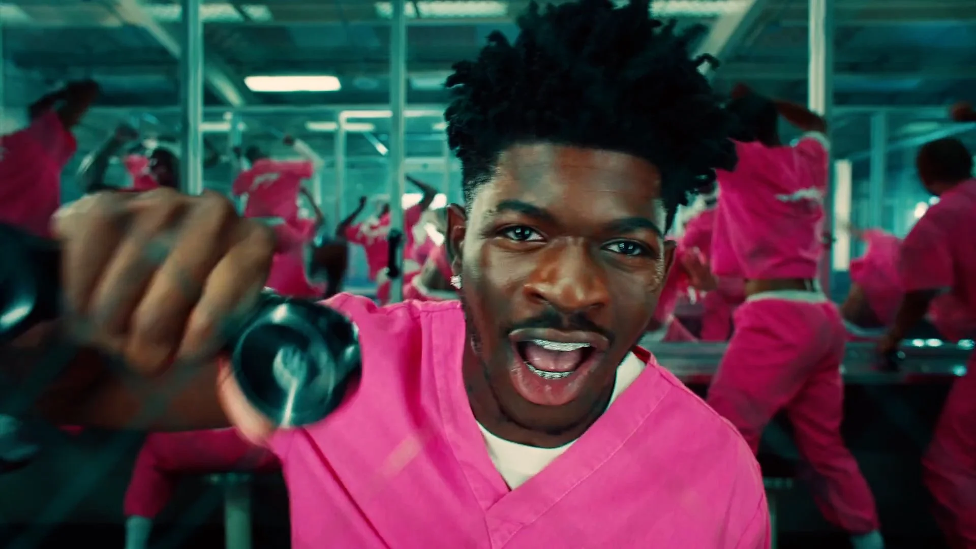 Drake - HYFR (Hell Ya Fucking Right) (Explicit) ft. Lil Wayne.00_13_28_09.Still815.jpg