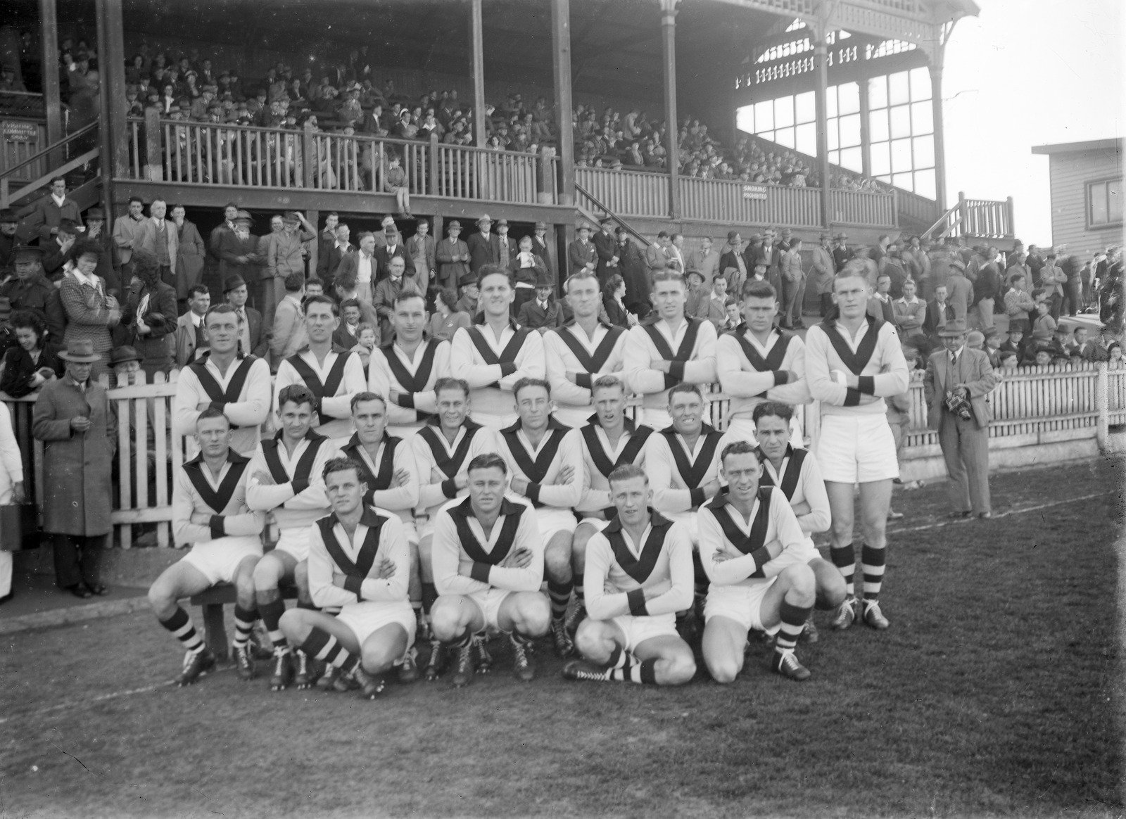 South Melbourne Football Club, team photo Unknown date 1920-50 3