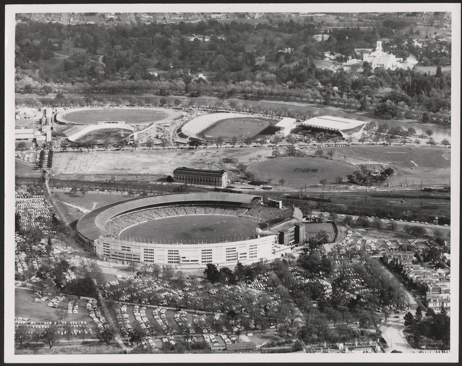 Aerial views of the Melbourne Cricket Ground 1952 8