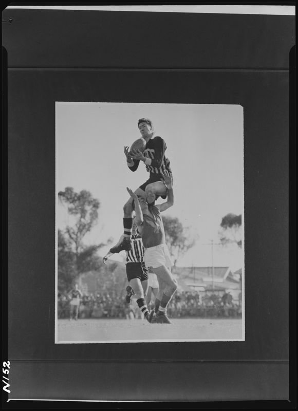 N152 Marking ball on chest