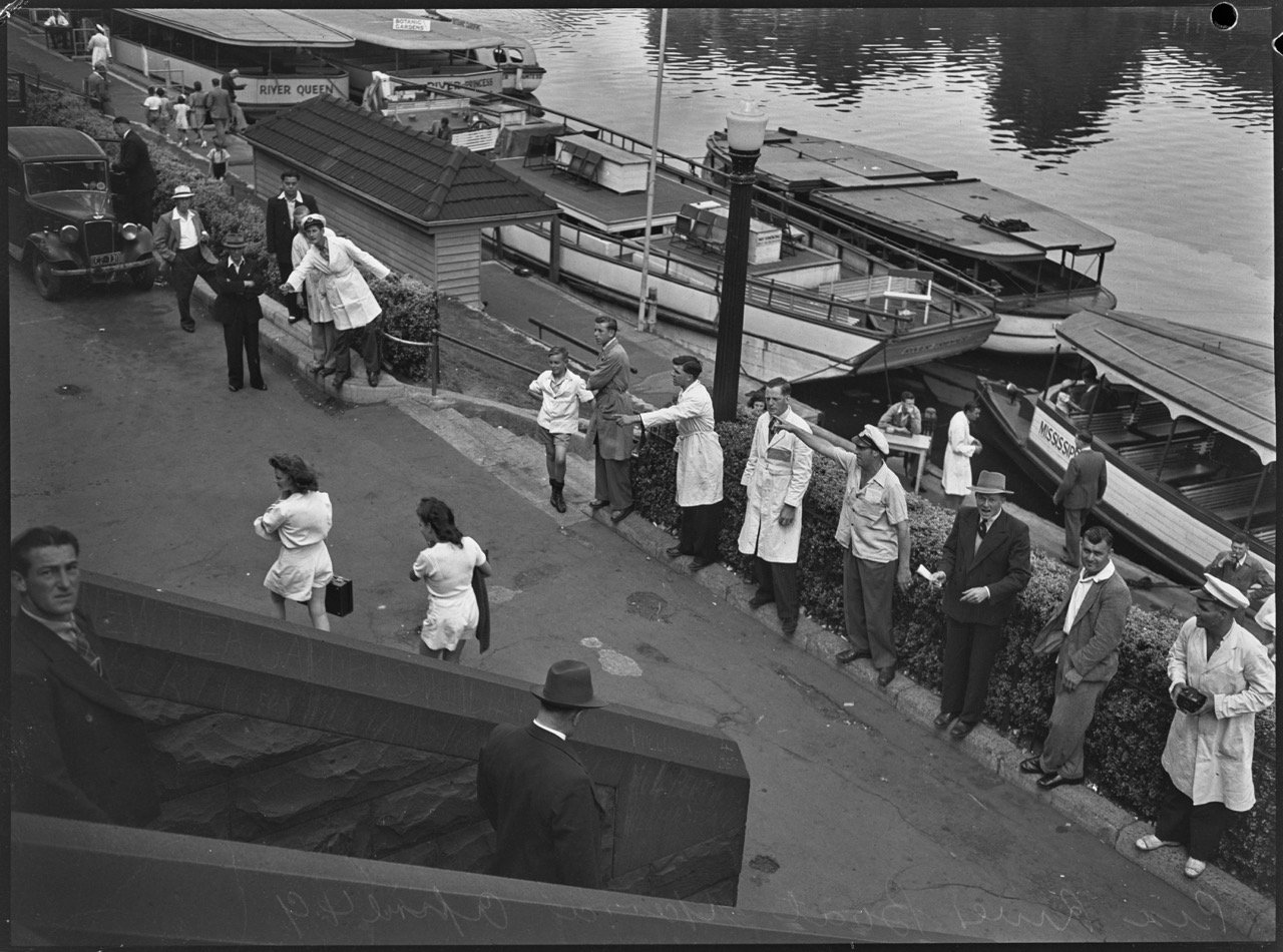 River Boats on Yarra Ferry Ticket Spruiking 1949