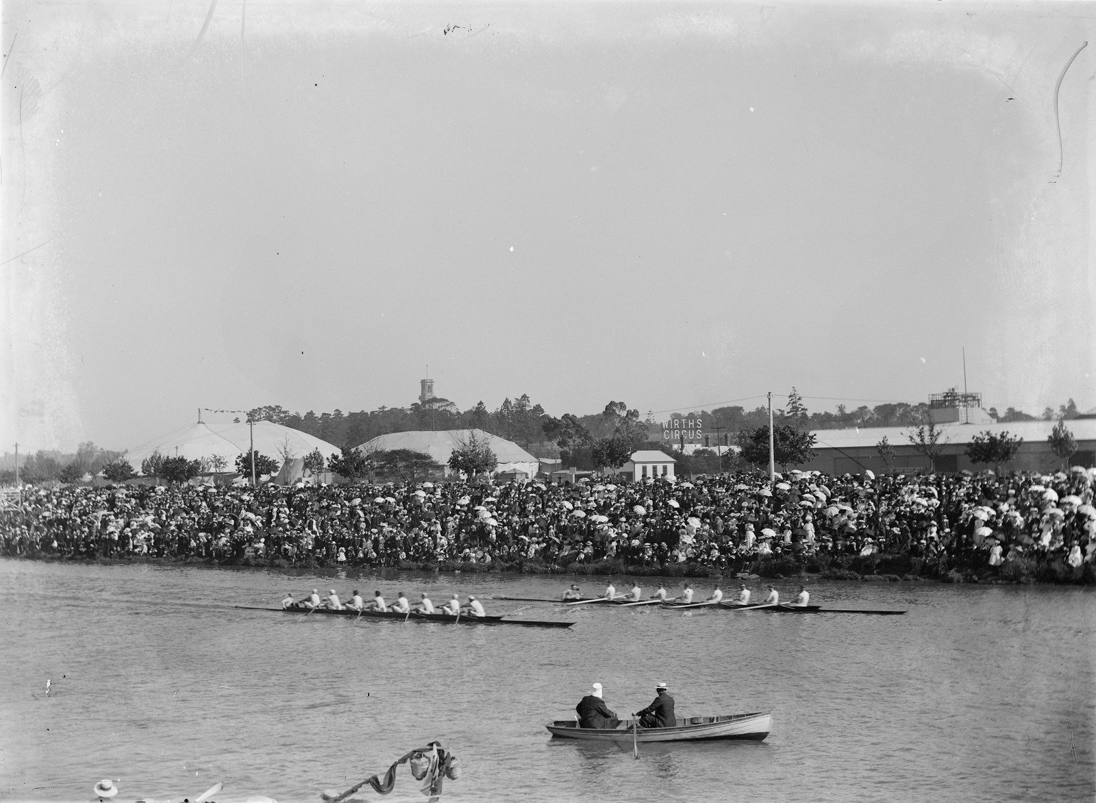 Decorated boats and floating pavilions - Henley on Yarra 1900-1914 8