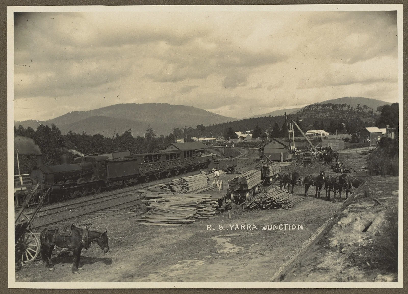 Yarra Junction and Launching Place 1910 1