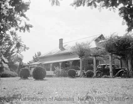  Historical - Buildings - Yering homestead 1957