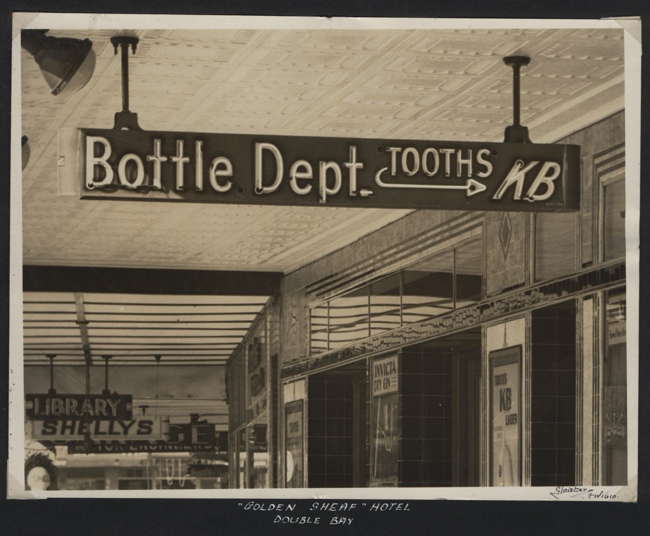 Golden Sheaf Hotel, Double Bay Sign 1936